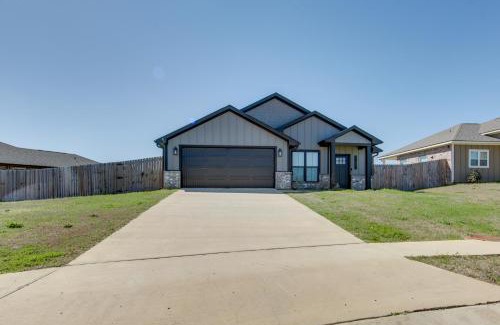 Lindale Casa | 8 Mi to State Park Home with Fenced Yard in Lindale