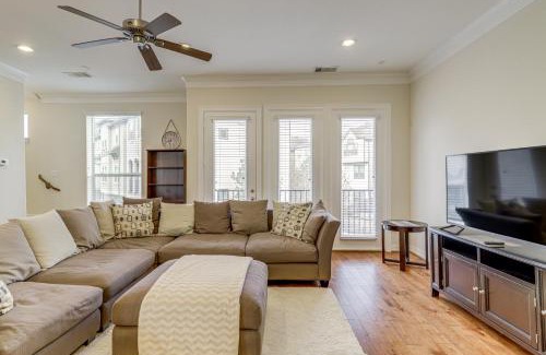 George Bush Park/Eldridge Casa | 8 Mi to the Galleria Home with Balcony and Yard