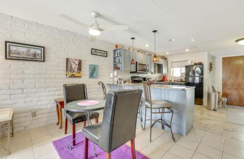 North Scottsdale Apartamento | 8 Mi to TPC Scottsdale Quiet Condo with Pool Access
