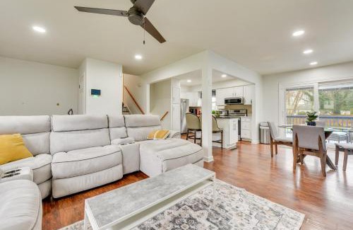 Charlotte Casa | 8 Mi to Uptown Home with Hot Tub in Charlotte!