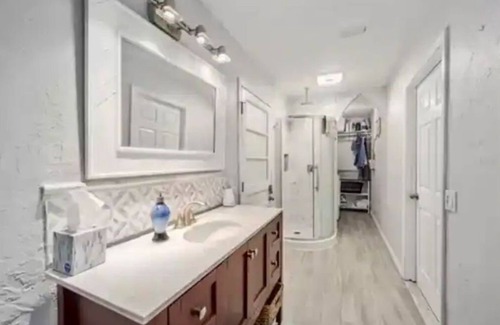 Fellowship Casa | 8 min from WEC! Adorable 2BR home with pool