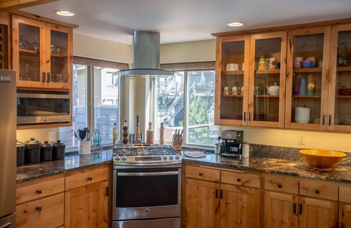 Deer Park Casa | 8 Mt Rose | 3 BR / 2.5 BA, Sleeps 8
