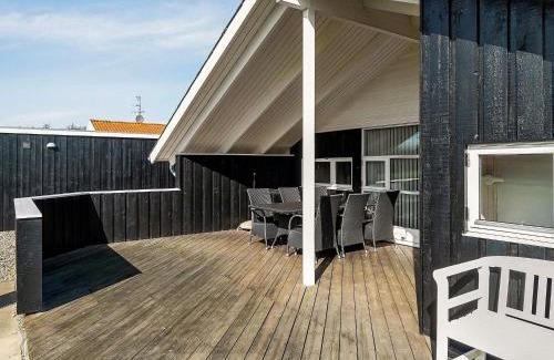 Skovmose Casa | 8 person holiday home in Sydals