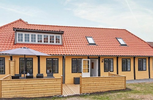 Allinge Casa | 8 person holiday home in Allinge