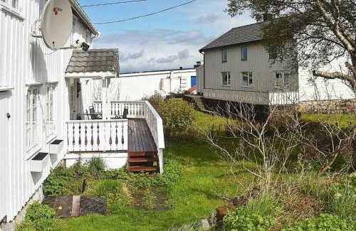 Averoy Municipality Casa | 8 person holiday home in averøy