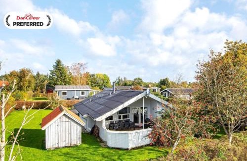 Pøt Strandby Casa | 8 person holiday home in Juelsminde-By Traum