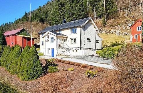 Gjemnes Municipality Casa | 8 person holiday home in EIDSVÅG