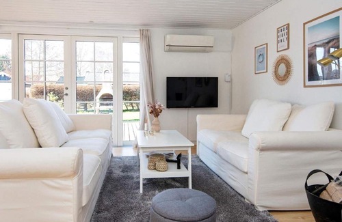 Grena Strand Casa | 8 person holiday home in Grenaa
