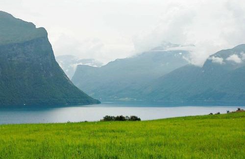 Andalsnes Casa | 8 person holiday home in isfjorden-By Traum