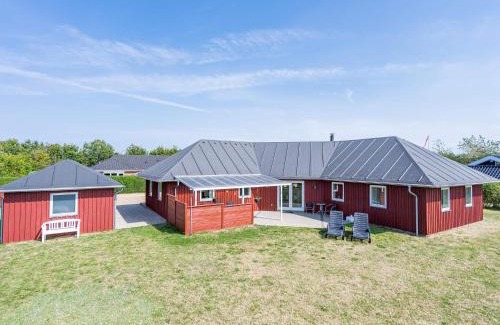 Skaven Strand Casa | 8 person holiday home in Tarm