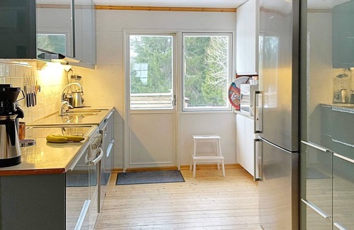 Brottby Casa | 4 esrellas case en Brottby