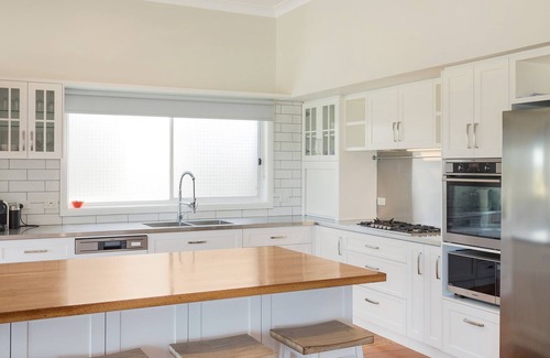 Kianga Casa | 8 Sunnyside Crescent Kianga