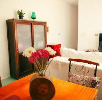 Vila Romana Casa | 80 m quadrados - 2 Allianz Suites