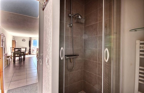 Saint-Jean-dʼAulps Apartamento | 80 m² Apartamento ∙ 4 habitaciones ∙ 9 huéspedes