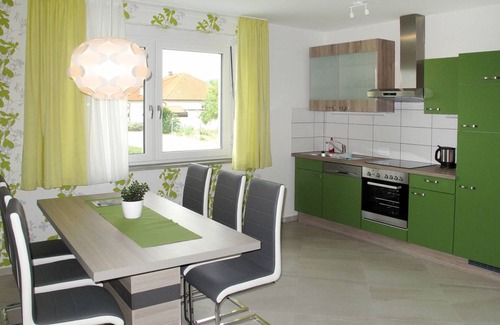 Donnerskirchen Apartamento | 80 m² Apartamento ∙ 2 habitaciones ∙ 6 personas