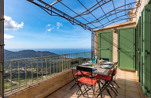 SantʼAntonino Apartamento | 80 m² Apartamento ∙ 3 habitaciones ∙ 6 huéspedes