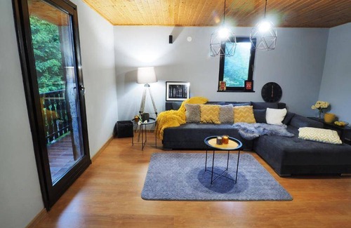 Municipality of Plaski Apartamento | 80 m² Apartamento ∙ 2 habitaciones ∙ 6 personas