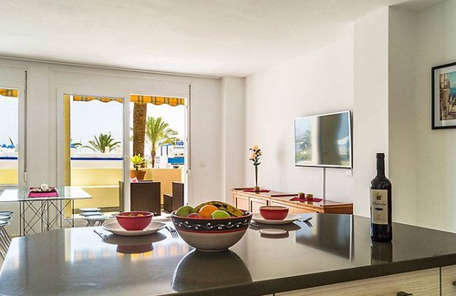 Estepona Apartamento | 80 m² Apartamento ∙ 2 habitaciones ∙ 4 personas