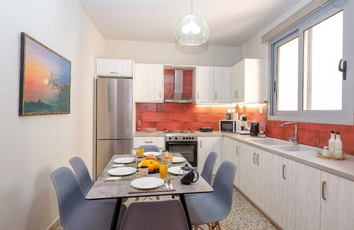 Heraklion Apartamento | 80 m² Apartamento ∙ 3 habitaciones ∙ 5 huéspedes