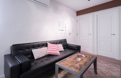 Capuchinos Apartamento | 80 m² Apartamento ∙ 3 habitaciones ∙ 6 huéspedes