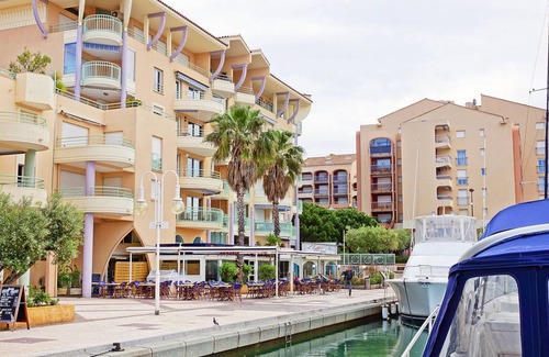 Frejus Port Apartamento | 80 m² Apartamento ∙ 2 habitaciones ∙ 6 huéspedes