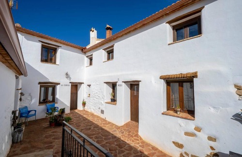 Laroya Casa | 80 m² Casa rural ∙ 3 habitaciones ∙ 6 huéspedes