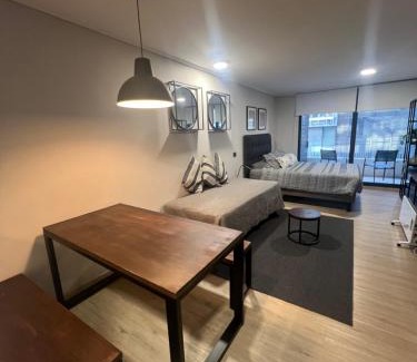 Las Condes Apartamento | 80 Metros , costado Clinica las Condes ,hasta 5 personasn