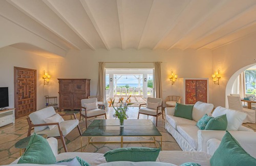 Marbella Villa | 800 m² Villa ∙ 8 habitaciones ∙ 16 personas