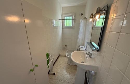 Portiragnes-Plage Apartamento | 80m de la plage Appartement au rdc d'une maison 1 chambre 4 couchages cour LXRV9A