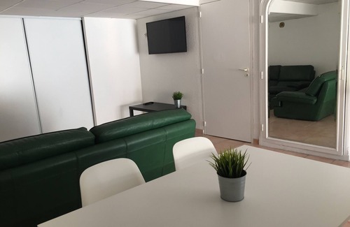 Ensues-la-Redonne Apartamento | 80m2 apartment just a stone's throw from the calanques!