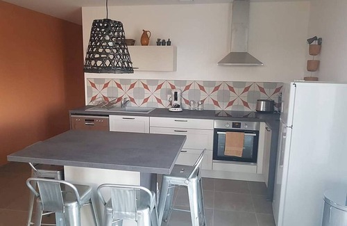 Montagnac Casa | 80m2 gîte with swimming pool in a peaceful natural setting between vineyards and garrigue (2)