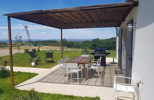 Montagnac Casa | 80m2 gîte with swimming pool in a peaceful natural setting between vineyards and garrigue (2)