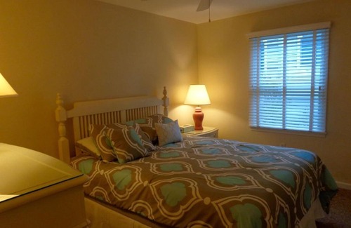 North End Apartamento | 816 St. Charles Place-1