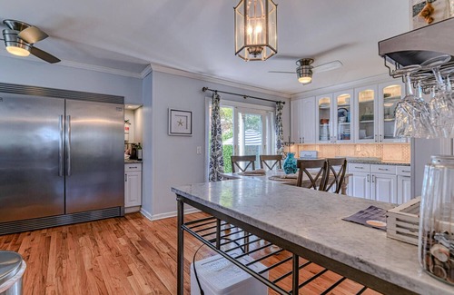 Bradley Beach Casa | 82 Inskip Avenue - 3-bedroom house in Ocean Grove with coastal decor
