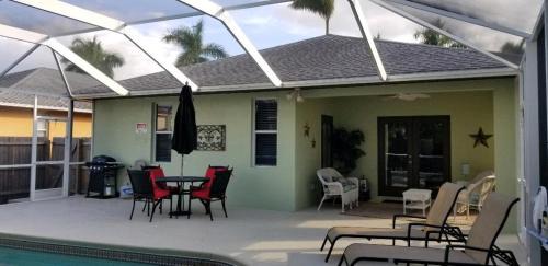 Naples Park Casa | 823 104th ave. N. Naples