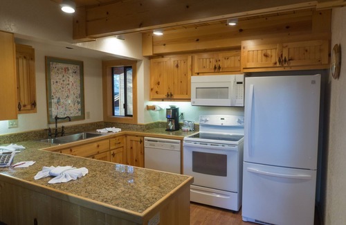 Truckee Cabina | 824 Beaver Pond
