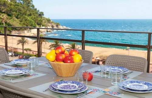 Lloret de Mar Apartamento | 84 m² Apartamento ∙ 3 habitaciones ∙ 6 huéspedes