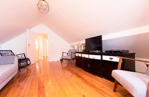 Baixa Apartamento | 85 m² Apartamento ∙ 2 habitaciones ∙ 6 personas
