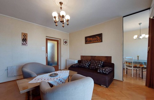 Punat Apartamento | 85 m² Apartamento ∙ 3 habitaciones ∙ 5 huéspedes