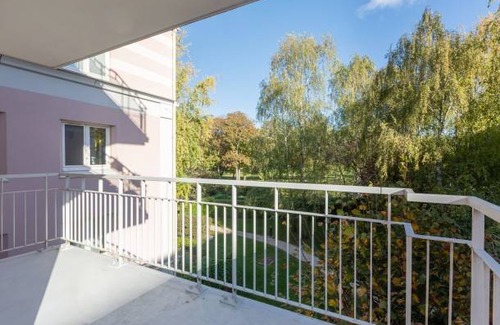 L'Hay-les-Roses Apartamento | 86 m² Apartment ∙ 3 bedrooms ∙ 4 guests