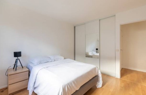 L'Hay-les-Roses Apartamento | 86 m² Apartment ∙ 3 bedrooms ∙ 5 guests
