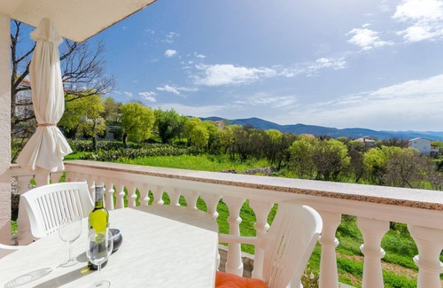 Povile Apartamento | 86 m² Apartamento ∙ 3 habitaciones ∙ 5 huéspedes