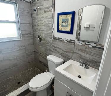 Vero Beach Apartamento | 875 Oasis #1 Location!