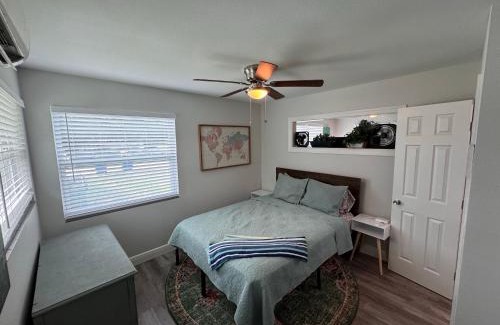 Vero Beach Apartamento | 875 Oasis #4 Location!