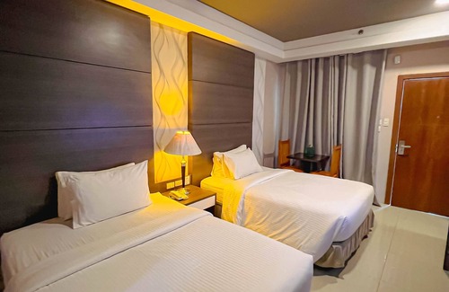 Barangay 76 Hotel | 88 Courtyard Hotel