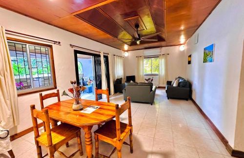 Anse La Mouche Chalet De Esquí | 88 Days Self Catering Holidays & Accomodation