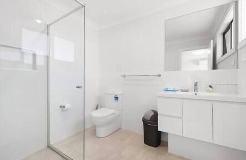 Austral Casa | 8Beds l 4 Suites with Office l Austral5