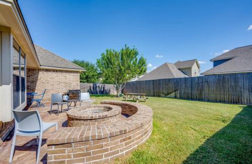 Wellborn Casa | 8min Texas A&M 1 King Beds firepit GriddleGrill