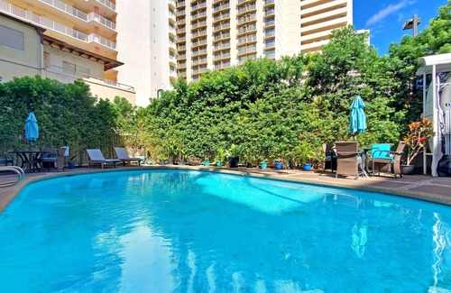 Diamond Head - Kapahulu - St. Louis Apartamento | 8th floor Waikiki Beach Queen Bed Studio w/Kitchen & Pool-❤WAIKIKI GRAND HOTEL®