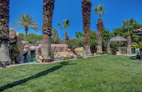 Spring Valley Villa | 8x5 Oasis - Huge Luxury Villa w/ heated pool & spa